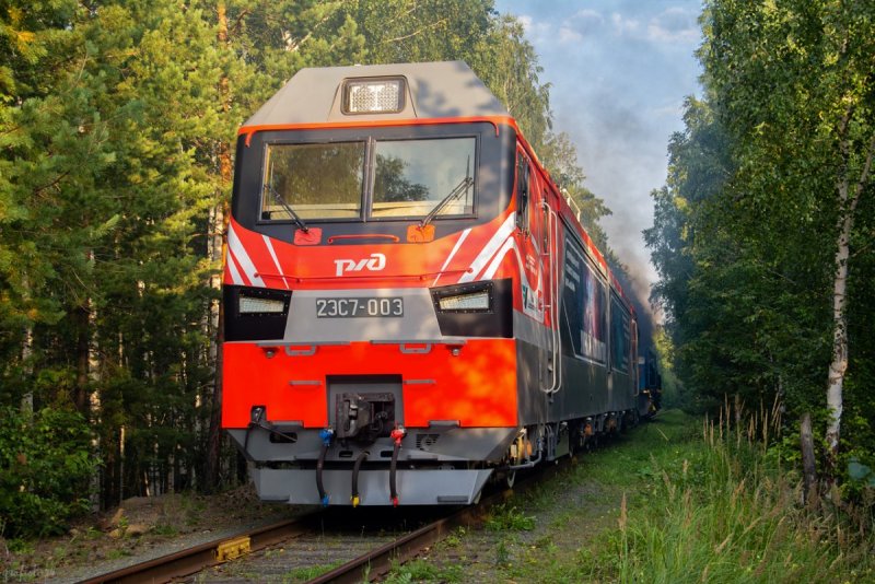 Грузовой электровоз 2эс7