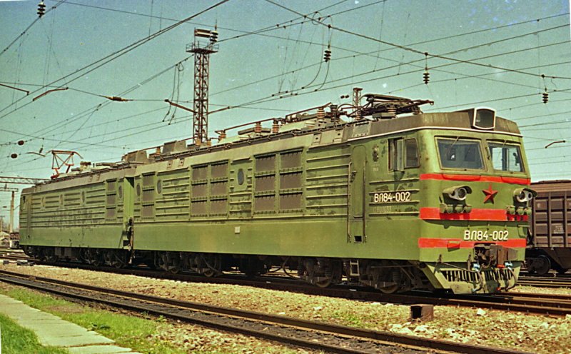 Электровоз вл84 001