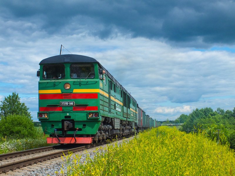Грузовой тепловоз 2тэ116