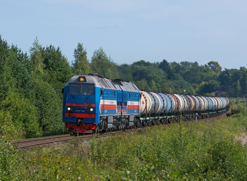 Тепловоз 2тэ25км БТС