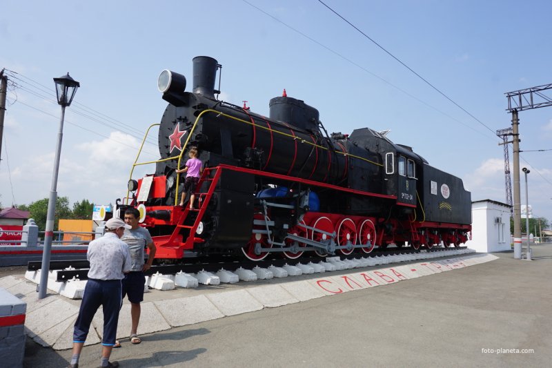 Паровоз Петрозаводск памятник