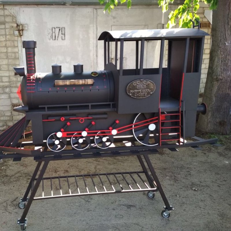 Буржуйка в виде паровоза