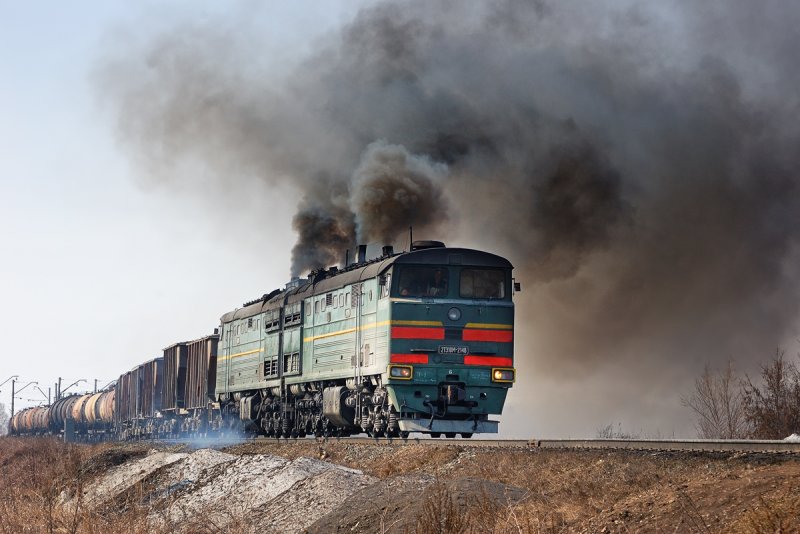 Дизельный Локомотив 2тэ10