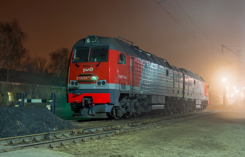 2тэ25км Максим Горький