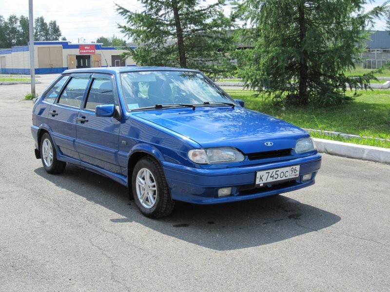 ВАЗ 2114 белая