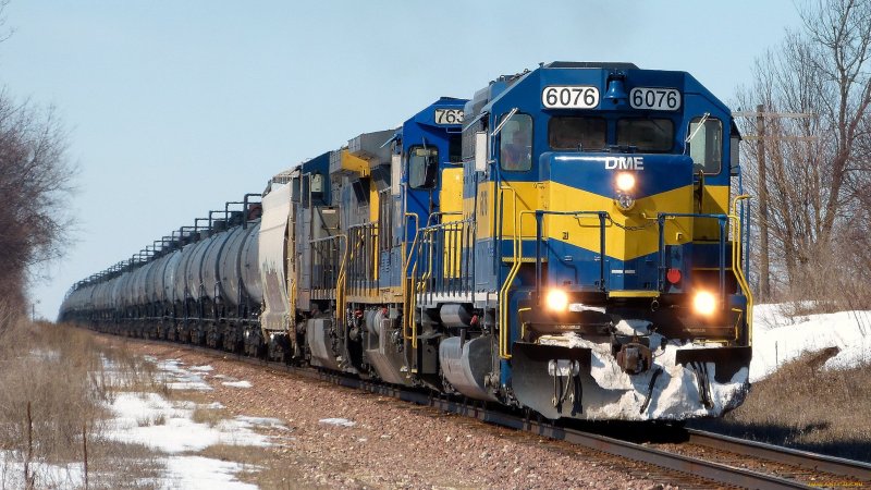 Товарный поезд