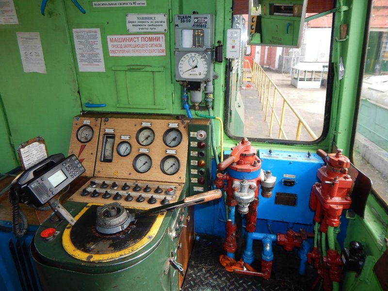 Тепловоз чмэ3 кабина