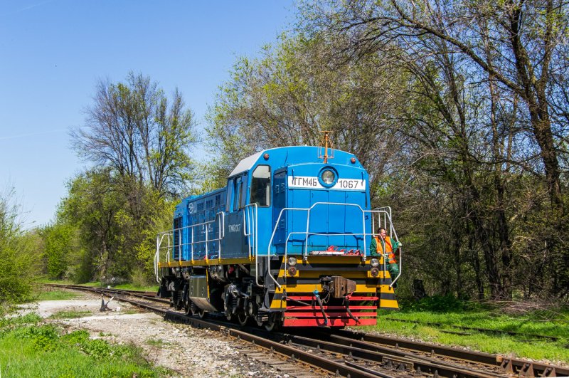 Тепловоз тгм4б