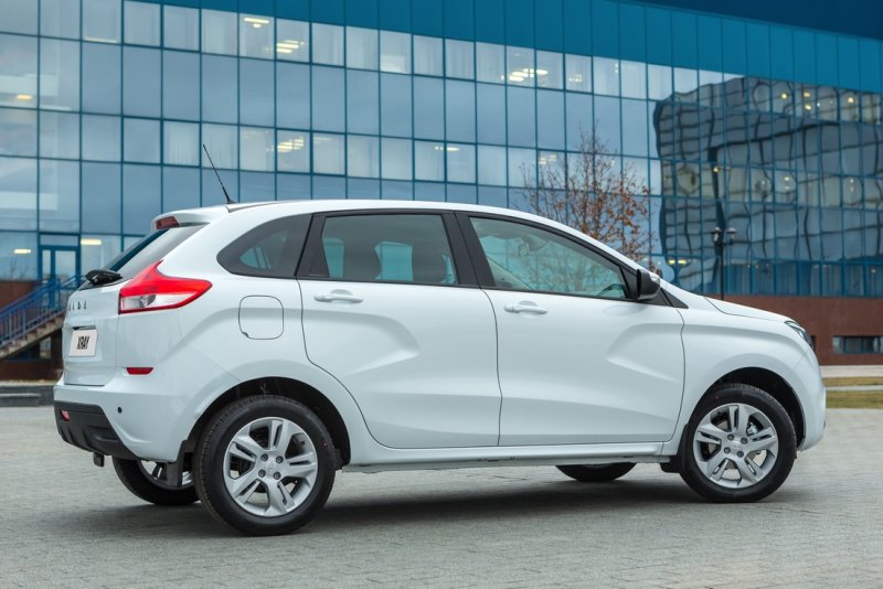 Lada XRAY 2
