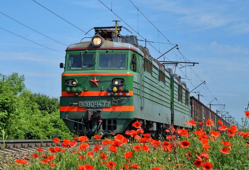 Локомотив Железнодорожный вл80
