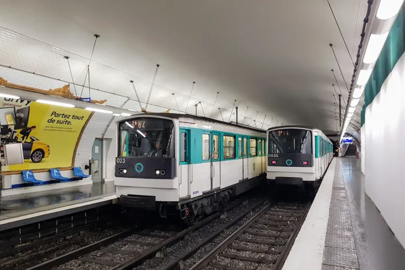 Вагоны метро Парижа