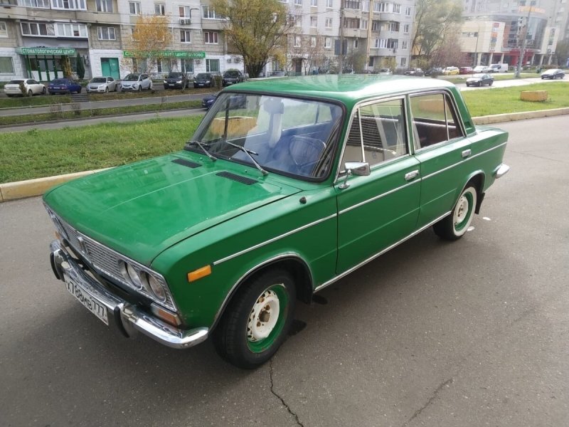 ВАЗ-2103 седан