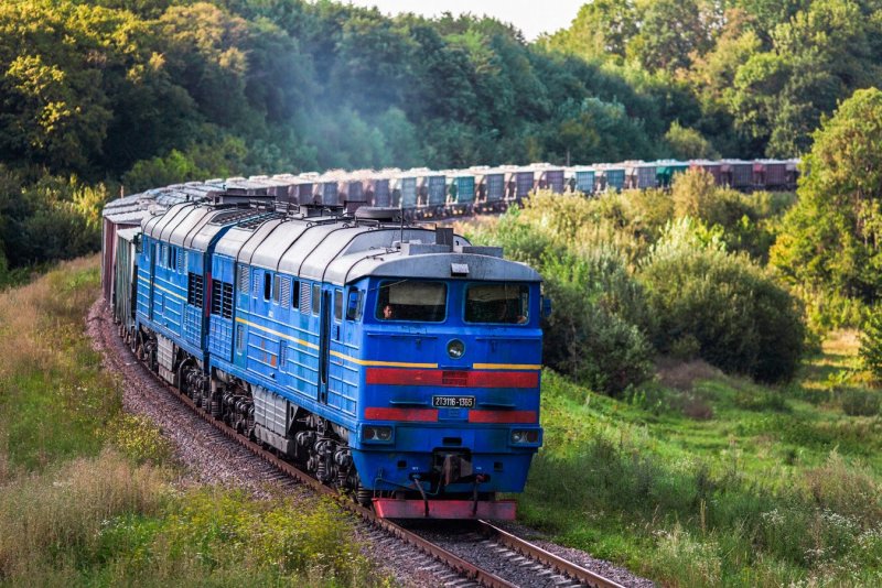 Поезд 2тэ116