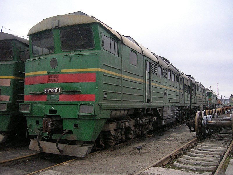Грузовой тепловоз 2тэ116