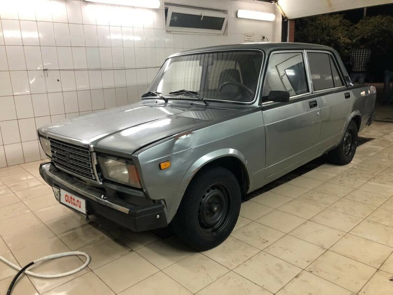 Серый Lada 2107