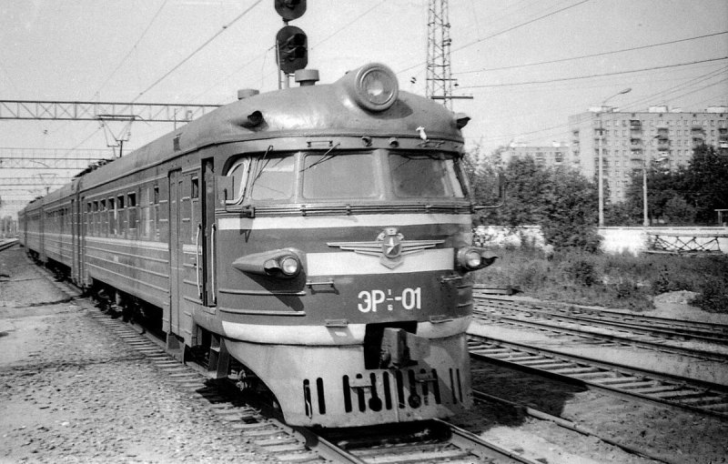 Электропоездов эр1 1957