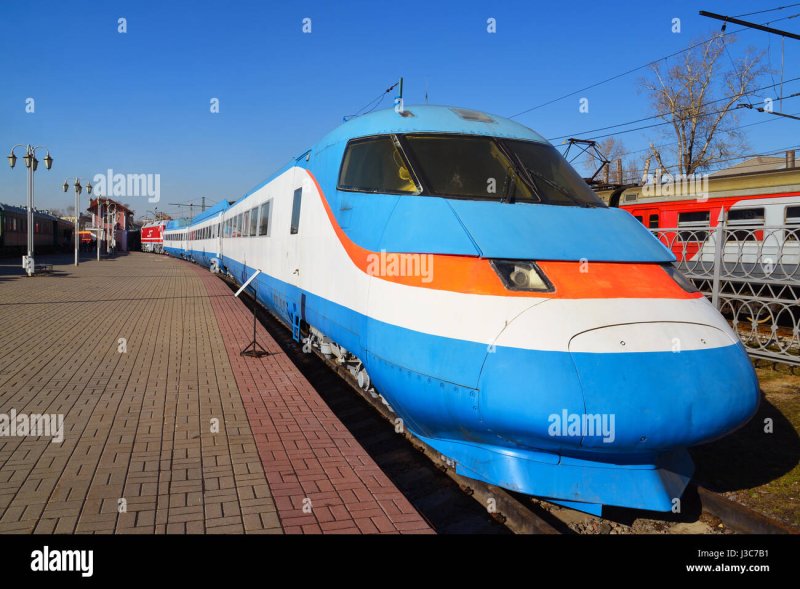 Российский скоростной поезд Сокол