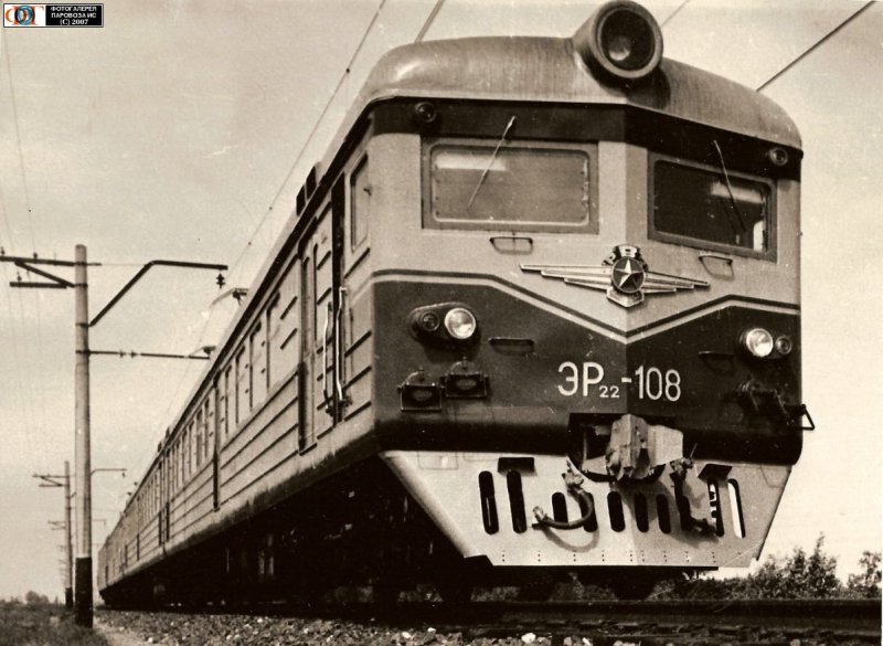 Электропоезд р 22