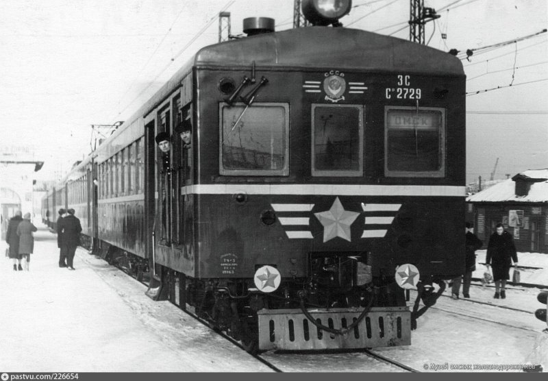 Первый электропоезд в СССР