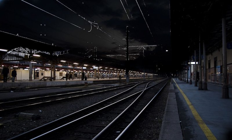 Перрон вокзала