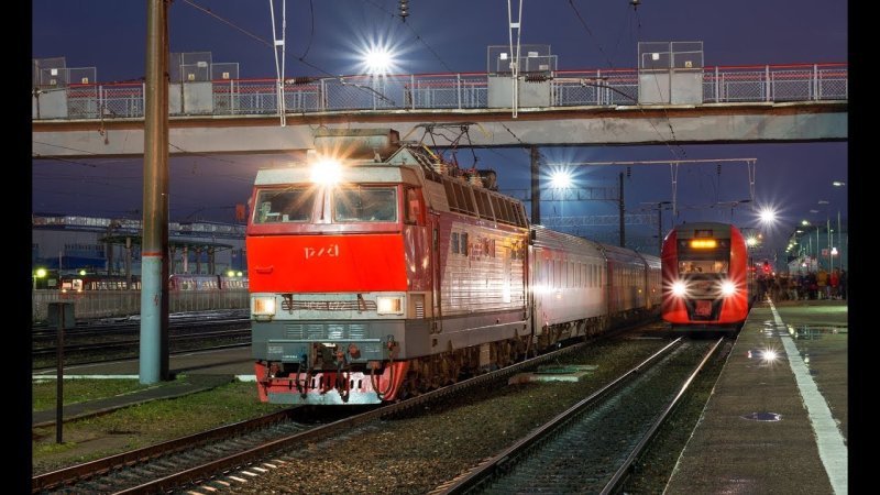 Поезд чс4т г.Смоленск