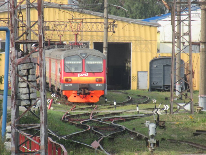 Электропоезд