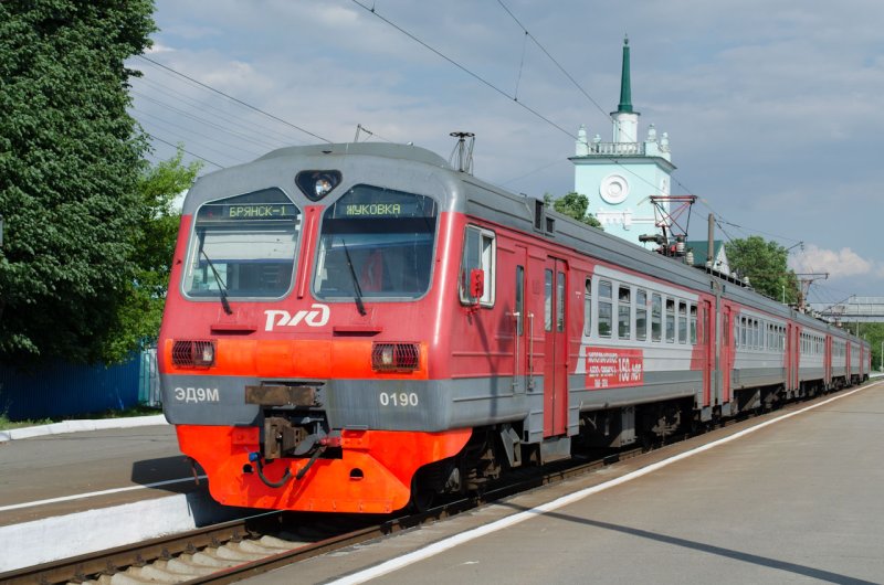 Локомотив эд9м