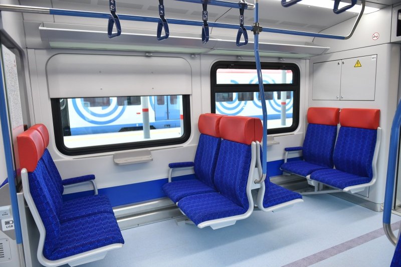 Электропоезд Иволга 2.0 салон