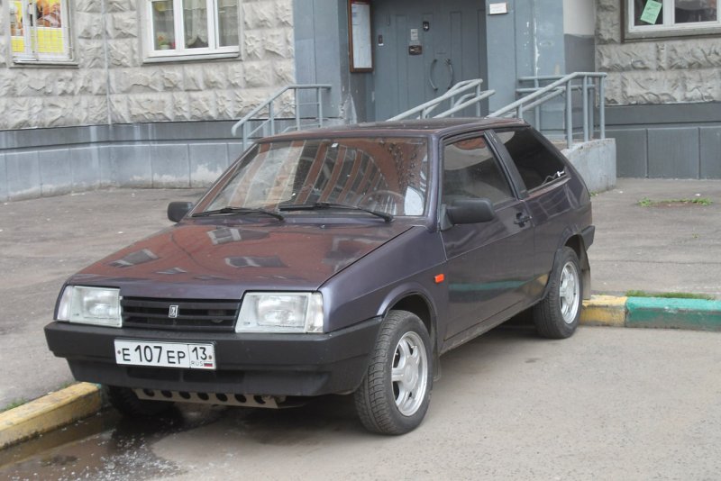 ВАЗ 2108 2001 года выпуска