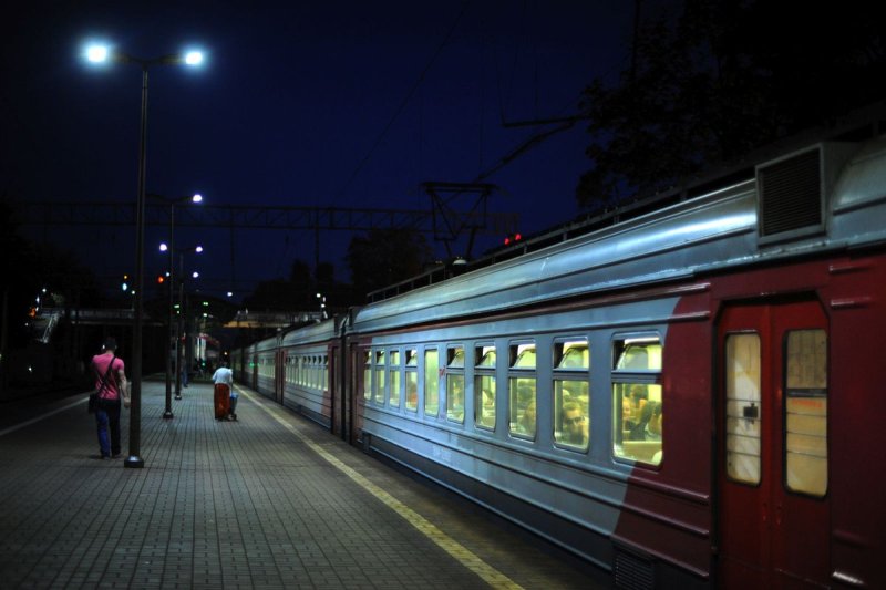 Курск вокзал ночной Перон