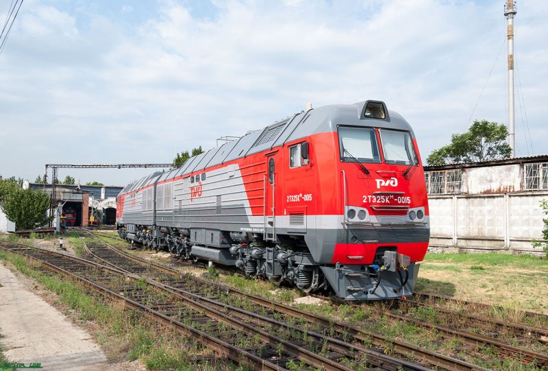 Тепловоз 2тэ25а Пересвет