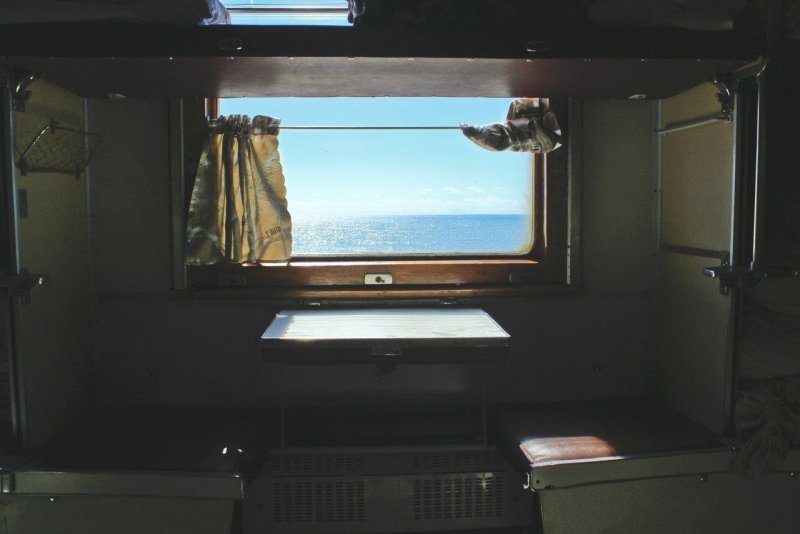 Окно поезда