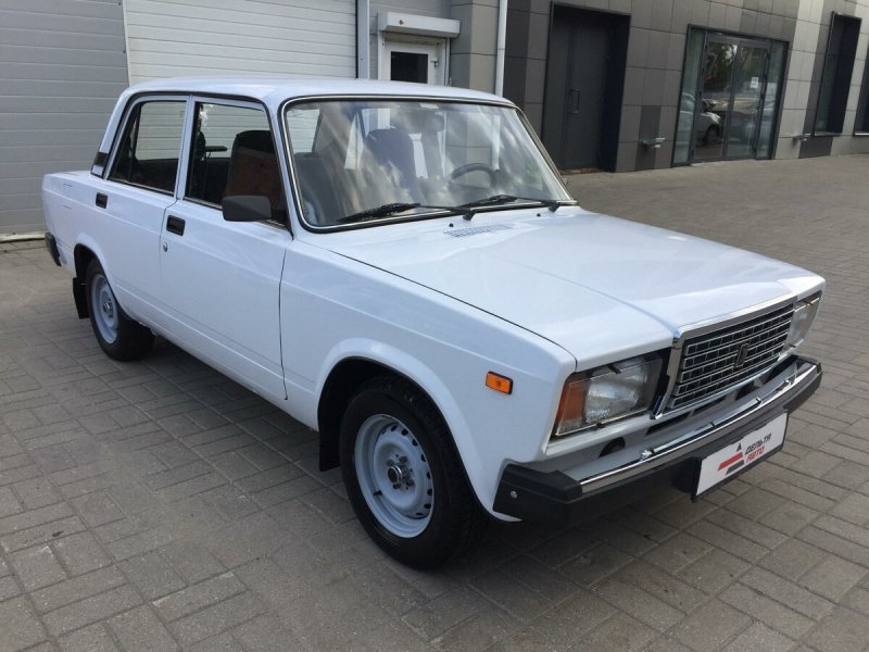 ВАЗ 2107 1989 года