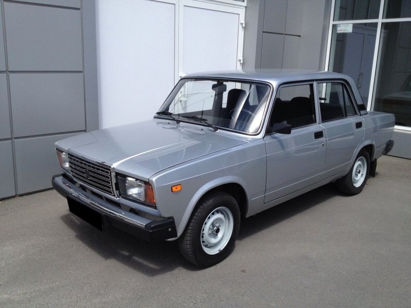 ВАЗ-2107 Жигули серый