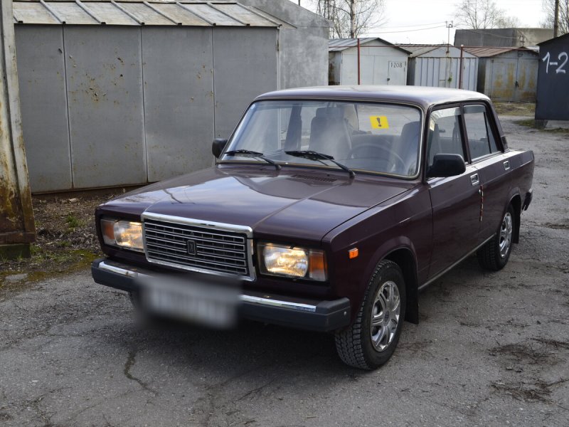 ВАЗ 2107 новая с завода
