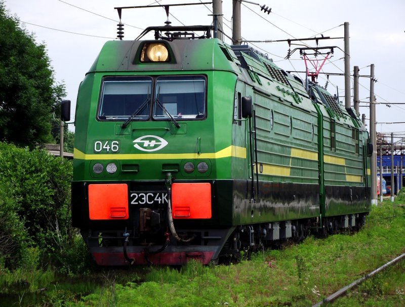 Электровоз малахит 2эс8