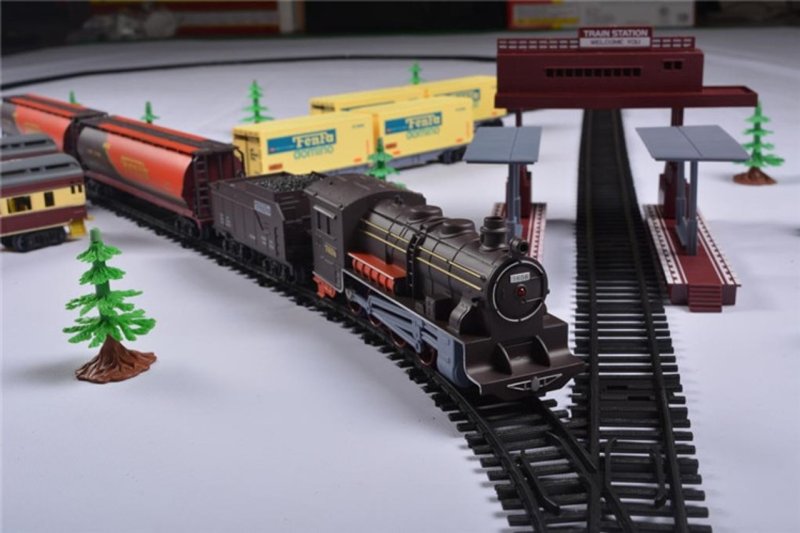Игрушечная железная дорога Train track