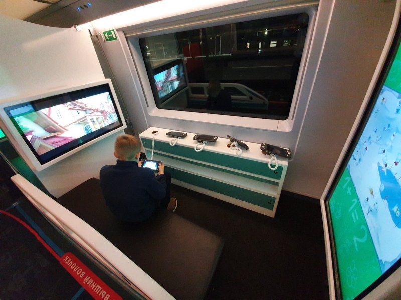 Сапсан 10 вагон игровая зона