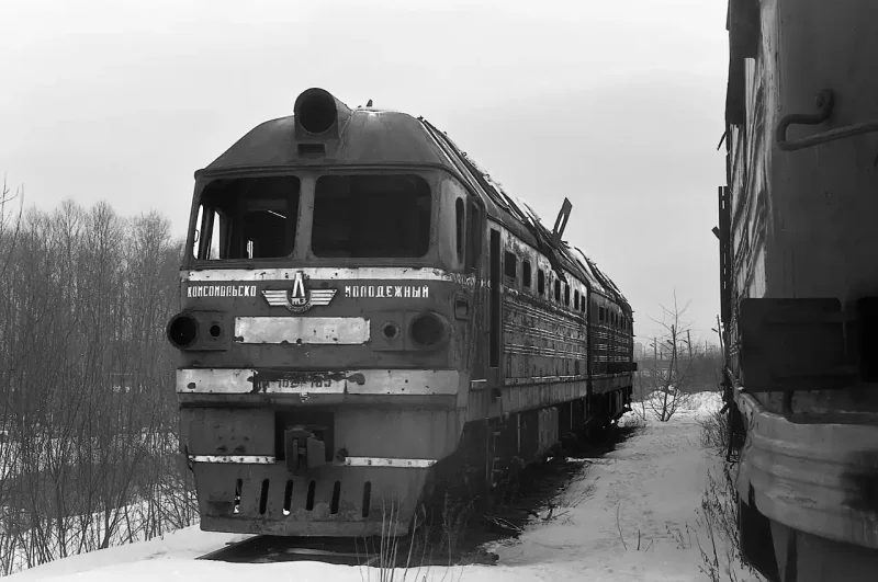 Тг100 тепловоз