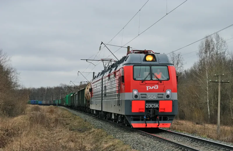 Электровоз эс5к Ермак