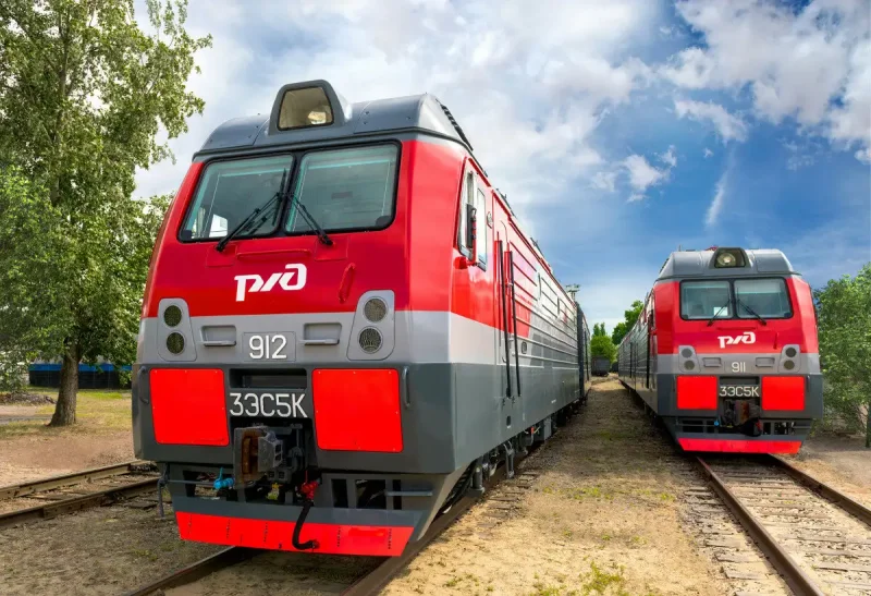 Электровоз 2с5к Ермак