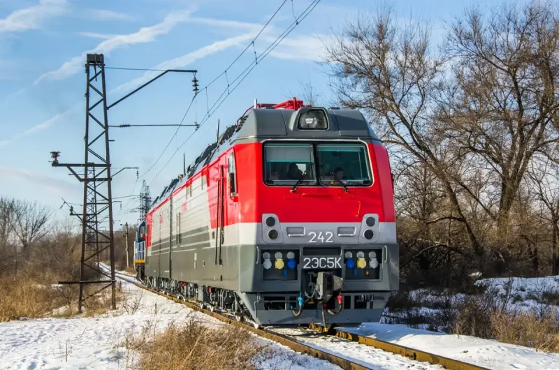 Электровоз 2с5к Ермак