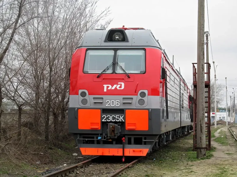Электровоз Ермак 2эс5к