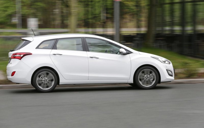 Hyundai i30 универсал 2012