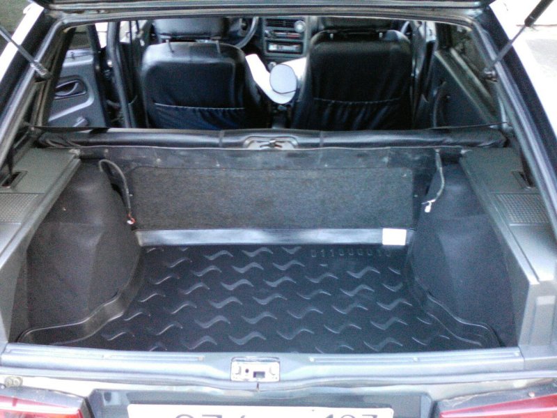 Багажник ВАЗ 2114 изнутри