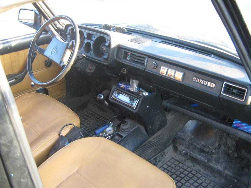 Lada 2105 салон