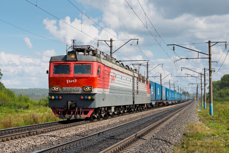 Пассажирский поезд