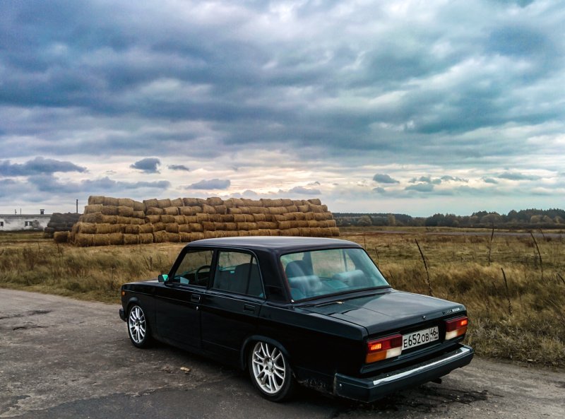 Lada 2107 Black