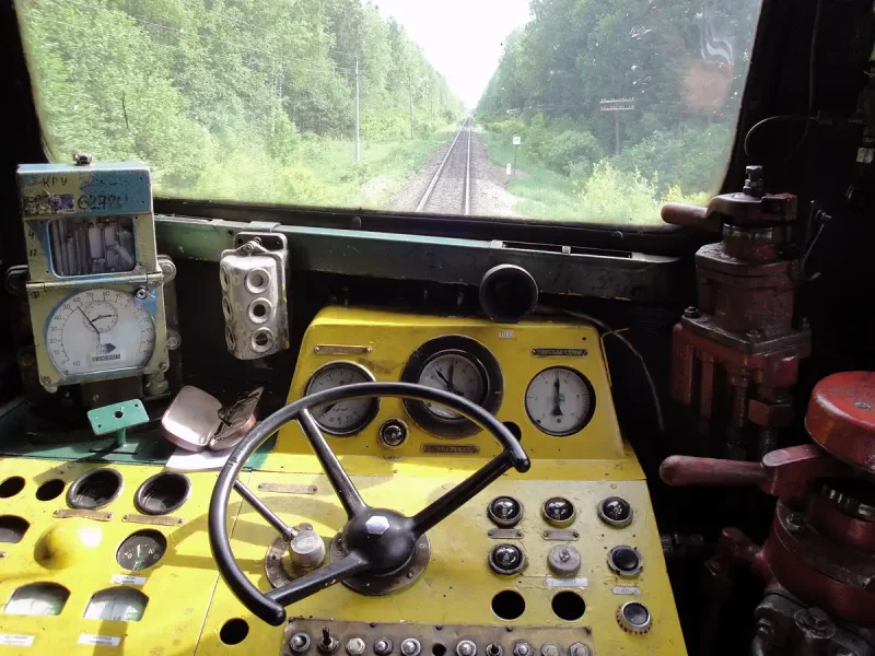 Дм62 тепловоз кабина