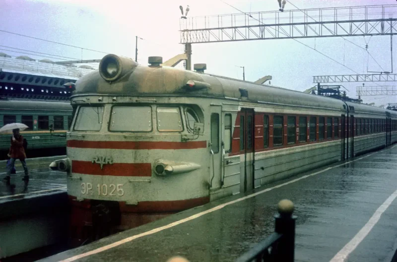 Эр2 электропоезд